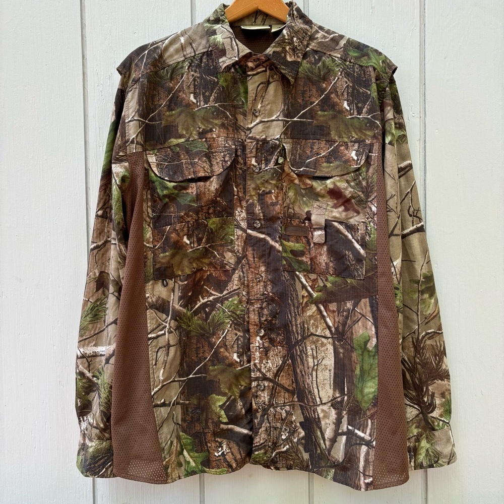 FIELD & STREAM—Camouflage Long-Sleeve Shirt—L—18 x 37—Mesh Vents—Realtree—VG